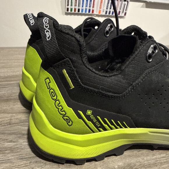 New LOWA Men’s Explorer GTX Lo Hiking Shoes 211190 9903 Black/Lime - US 8.5 M main image 7